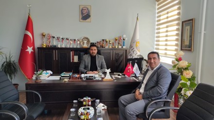 Bozkır İlçe Halk Kütüphanesi Müdürü Murat Akman' dan Hayırlı Olsun Ziyareti